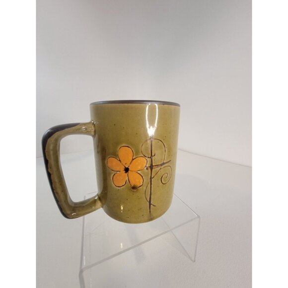 Vintage Fred Roberts Co. Japan 1970's Avocado Green Floral Stoneware Coffee Mug - Picture 4 of 7